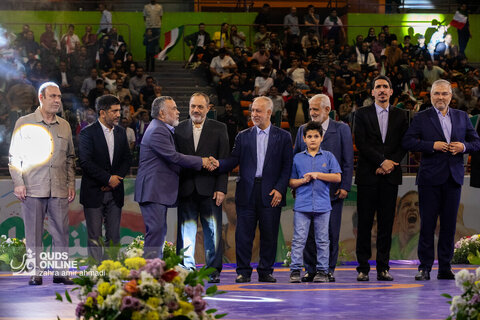 مراسم تجلیل از اعضای تیم‌های کشتی آزاد و فرنگی در مسابقات قهرمانی جهان