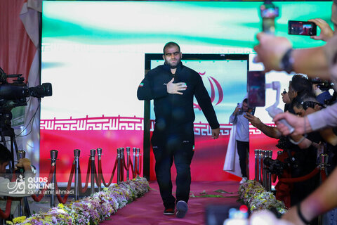 مراسم تجلیل از اعضای تیم‌های کشتی آزاد و فرنگی در مسابقات قهرمانی جهان