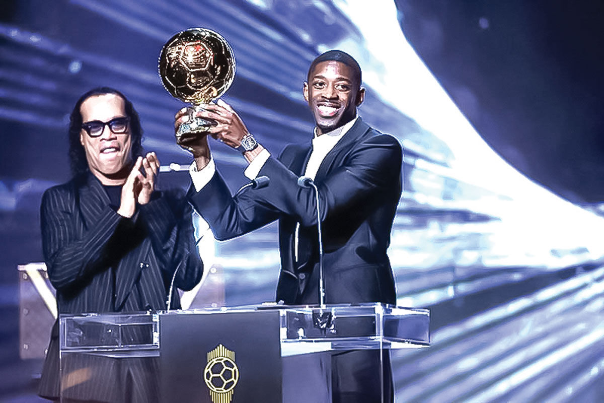 تاج‌گذاری «عثمان دمبله» در پاریس / ساکت کردن منتقدان با کسب توپ طلای ۲۰۲۵