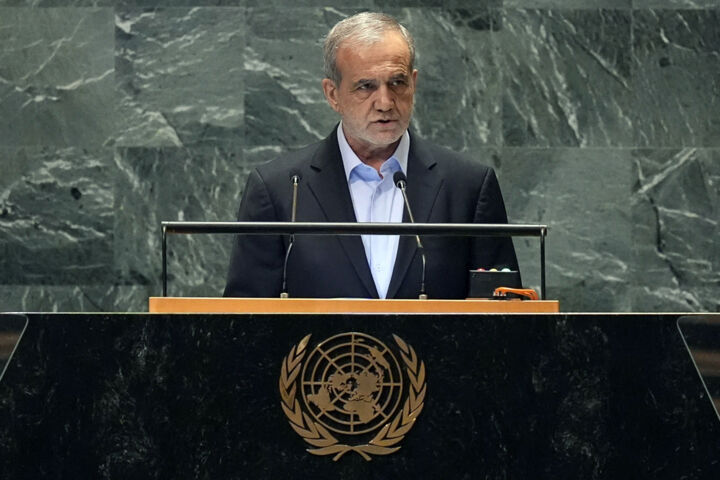 بازتاب سخنرانی رئیس‌جمهوری در رسانه‌های انگلیسی‌زبان/ مخالفت ایران با تولید بمب هسته‌ای