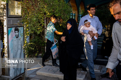 غبارروبی مزار شهدا