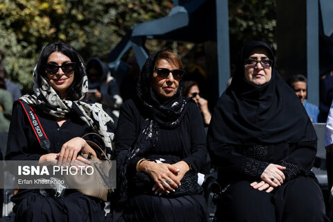 تشییع پیکر زنده‌یاد «احمد پژمان»