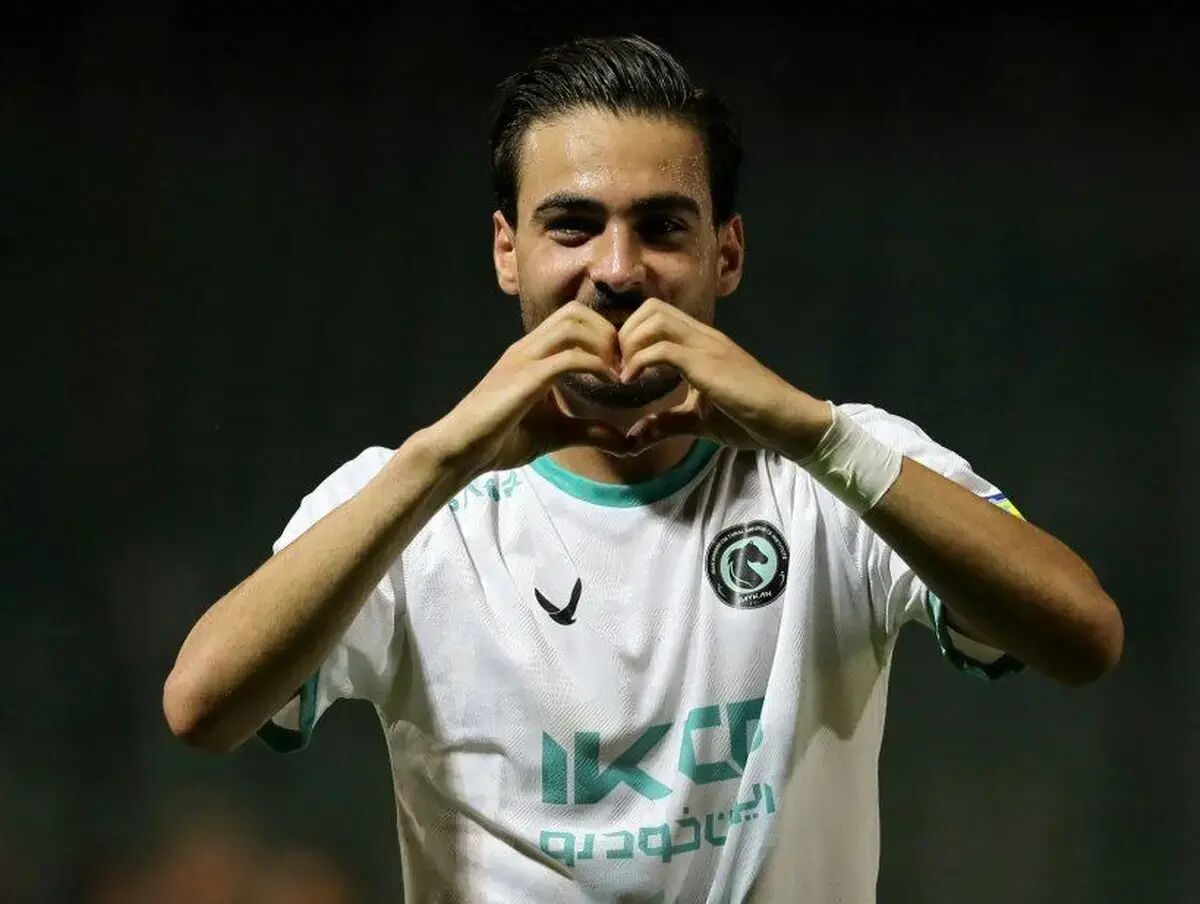 سورپرایز بزرگ برای کسری طاهری/ ستاره جوان پیکان در تیم ملی