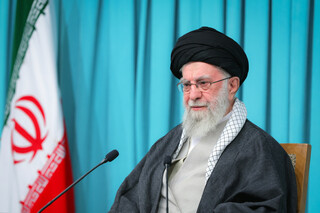 توئیت عبری رهبر معظم انقلاب: نظام خبیث صهیونی منزوی‌ترین و منفورترین دولت دنیاست