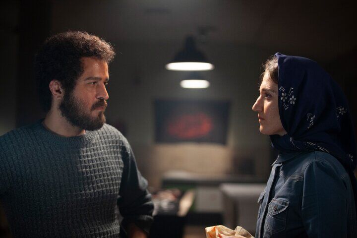 «سینما متروپل» ۲۳ دقیقه کوتاه شد؛ حذف بخش‌های «کازابلانکا» از فیلم!