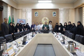 کتاب «مجاهدت‌های ماندگار» در کتابخانه حرم رضوی رونمایی شد