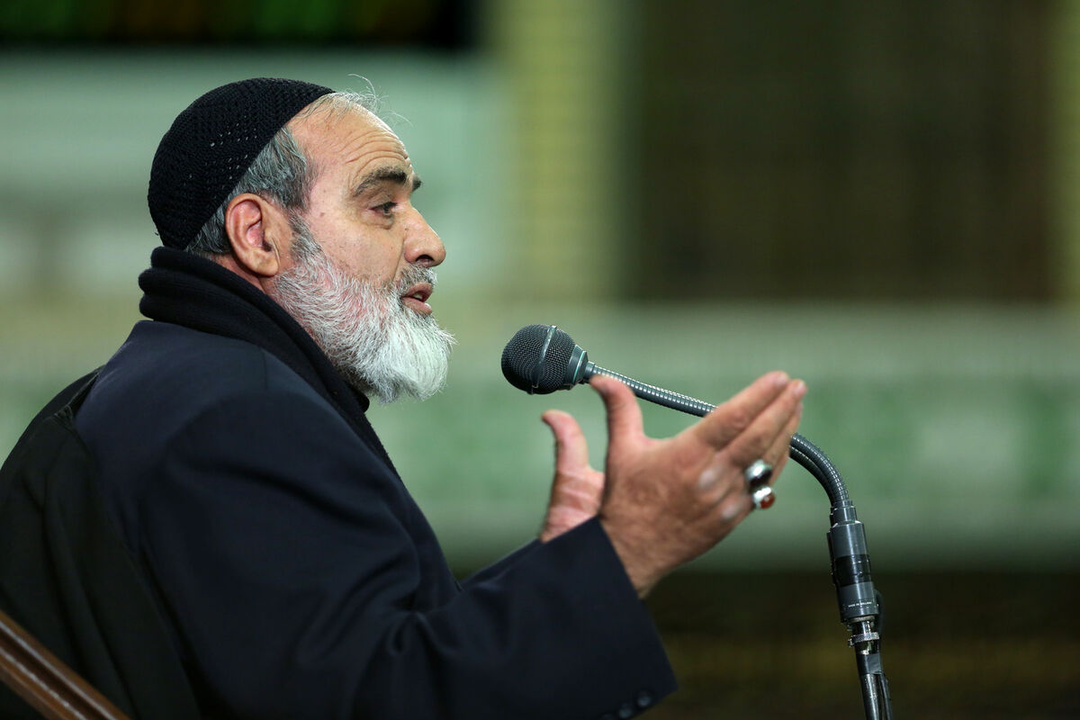 در هیئت‌ باید مردم را به مهربانی دعوت کنیم؛از سبزوار تا هاید پارک لندن