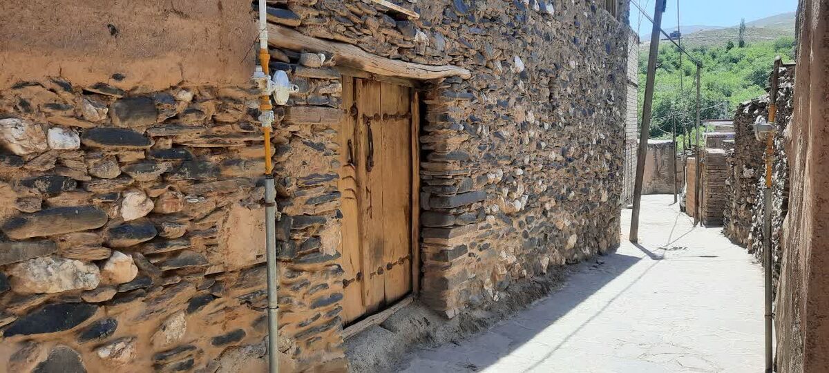 «ورکانه»؛ روستای سنگی همدان در مسیر جهانی شدن