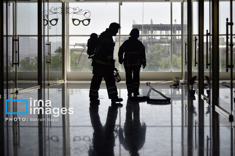 گزارش تصویری | آتش نشان ؛ نماد ایثار