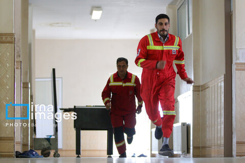 گزارش تصویری | آتش نشان ؛ نماد ایثار