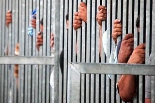 ۱۳۱۴ زندانی توسط زوج نیکوکار البرزی آزادسازی شدند