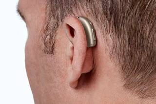 ۵.۵ میلیون ایرانی دچار درجاتی از کم‌شنوایی هستند/عوامل خطر کم‌شنوایی چیست؟