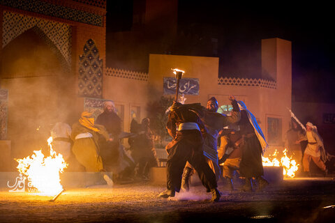 نمایش میدانی «۱۸۰۰۱» - مشهد