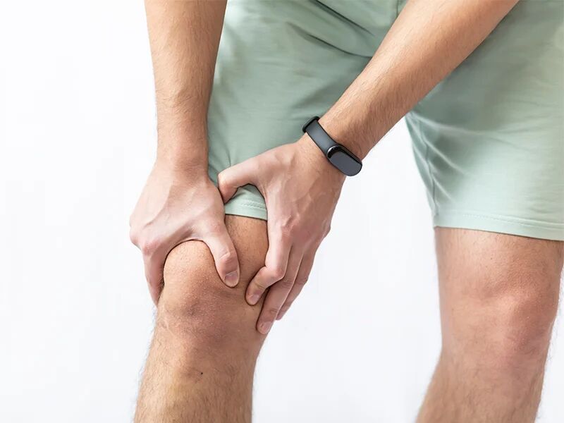 بی‌حسی پاها از زانو به پایین را جدی بگیرید/ زنگ خطر بیماری‌های جدی عصبی و عروقی