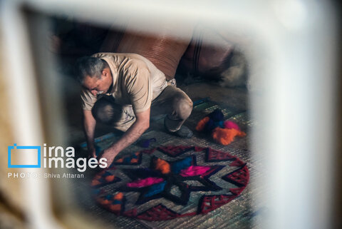 گزارش تصویری | مشاغل فراموش شده؛ «نمد مالی»