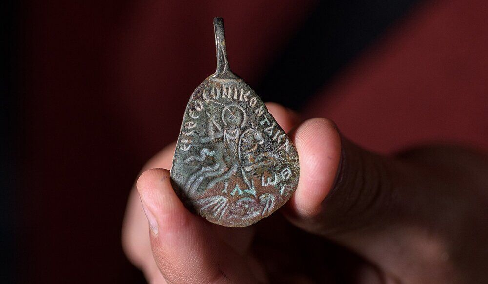 پاسخ آیت‌الله فیاضی به پرسش‌هایی درباره‌ی علوم غریبه و سحر