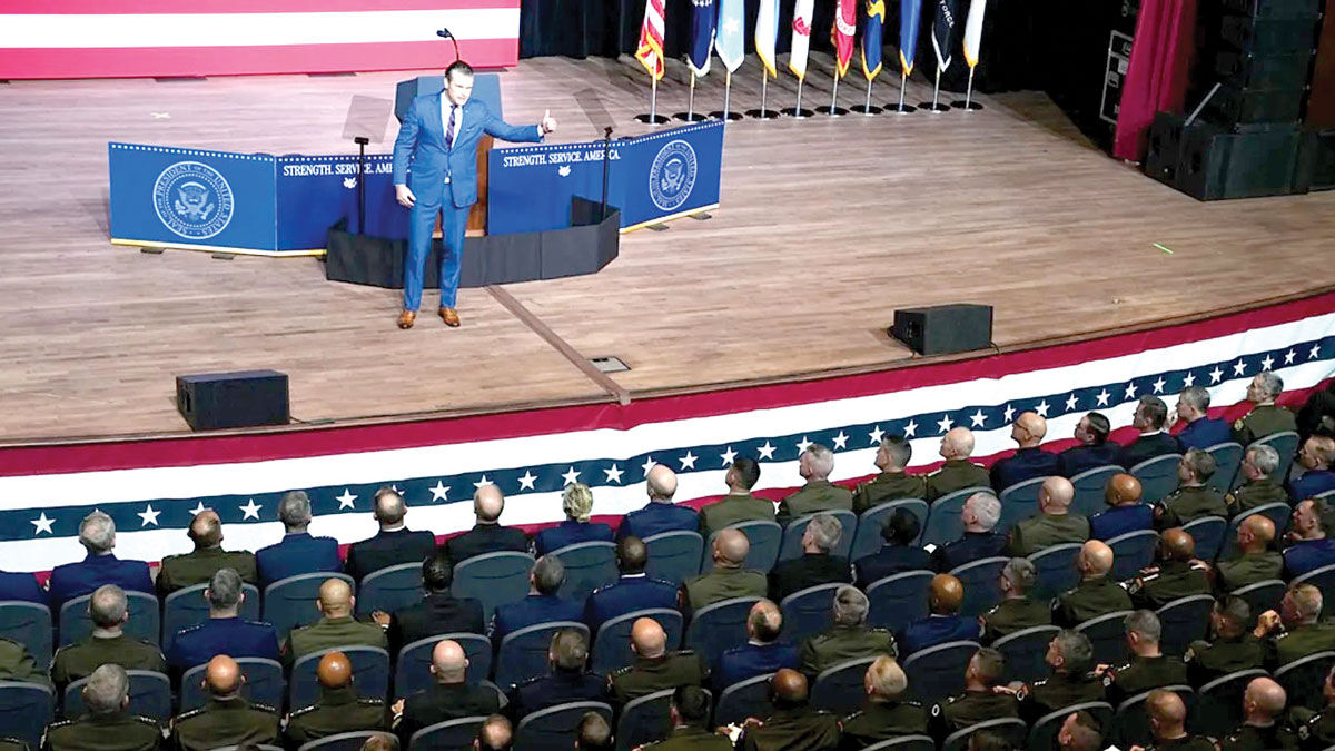 شمارش معکوس برای افتادن نقاب صلح‌طلبی ترامپ / گردهمایی بزرگ پنتاگون و یک سخنرانی که خیلی چیزها را تغییر می‌دهد