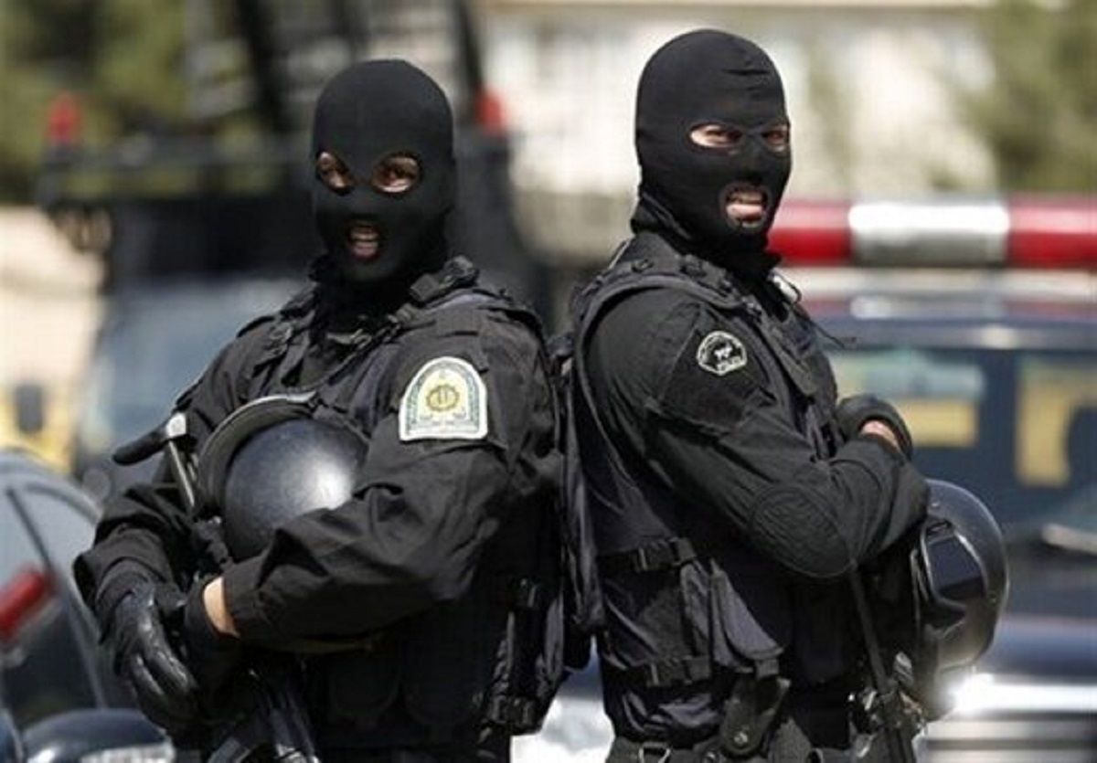 فراجا: خانواده‌ها مراقب جوانان و نوجوانان خود باشند