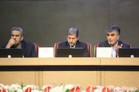 تأکید استاندار اصفهان بر حمایت بانک‌ها از تولید و رفع موانع کسب‌وکار