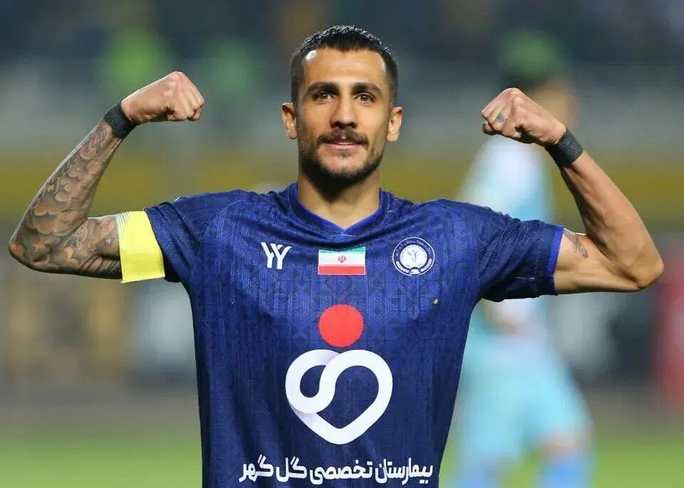 تیکدری: چرا داور برای ما پنالتی نگرفت؟/ چون گل زدم، به من ناسزا گفتند!