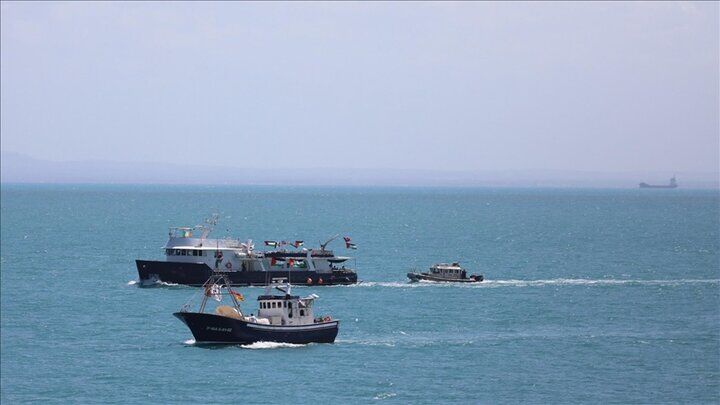 ۱۱ کشتی حامل کمک‌های انسانی در مسیر نوار غزه هستند