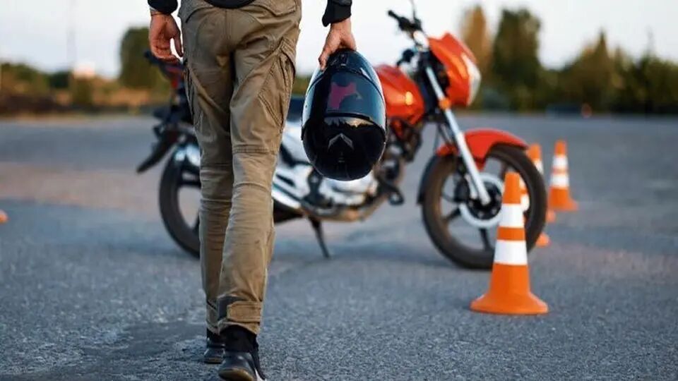 جزئیات جدید از مصوبه کاهش سن دریافت گواهینامه موتورسیکلت