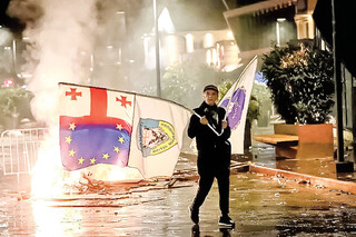 گرجستان در تقاطع بحران‌ها / انتخابات شهرداری‌ها، زمینه موش‌دوانی غرب را فراهم کرده است