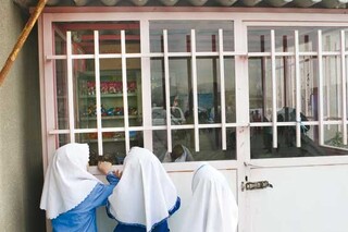 ممنوعیت فروش ۱۹ خوراکی در بوفه مدارس