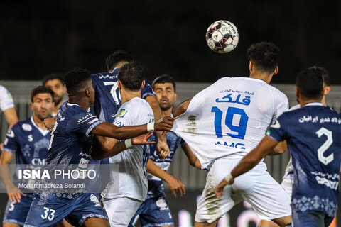 عکس روز | هفته ششم لیگ برتر فوتبال ایران؛ چادرملو - استقلال