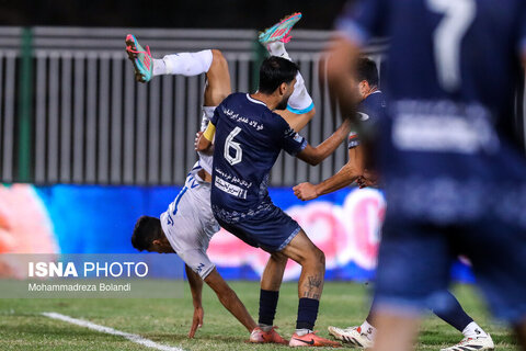عکس روز | هفته ششم لیگ برتر فوتبال ایران؛ چادرملو - استقلال