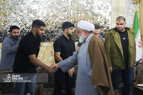 گزارش تصویری | دیدار اعضای تیم‌های ملی کشتی آزاد و فرنگی با تولیت آستان قدس رضوی