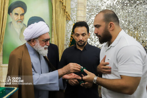 گزارش تصویری | دیدار اعضای تیم‌های ملی کشتی آزاد و فرنگی با تولیت آستان قدس رضوی