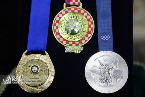 گزارش تصویری | دیدار اعضای تیم‌های ملی کشتی آزاد و فرنگی با تولیت آستان قدس رضوی