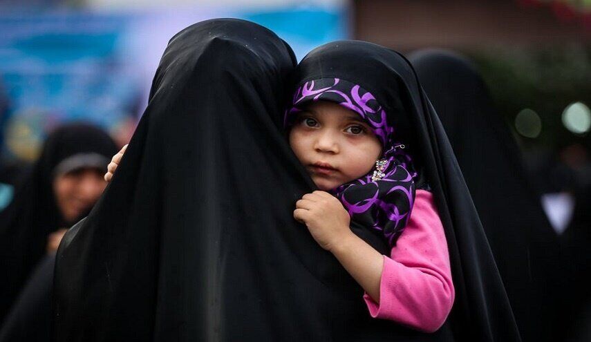 چرا تمایل بانوان به فرزندآوری کاهش پیدا کرده است؟