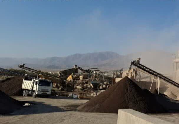 توقف واحد آلاینده شن و ماسه در زبرخان