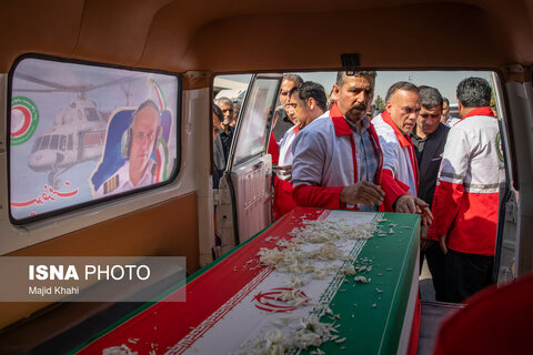 گزارش تصویری | تشییع پیکر شهدای خلبان سانحه هوایی اشترانکوه