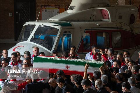گزارش تصویری | تشییع پیکر شهدای خلبان سانحه هوایی اشترانکوه