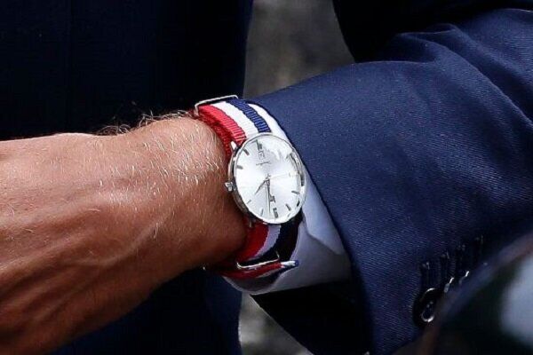 فروپاشی ۱۴ساعته یک دولت؛ ماکرون دیگر نه «ارباب ساعت‌هاست» نه ثانیه‌ها!