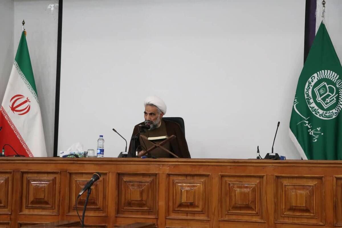 رئیس دانشگاه علوم اسلامی رضوی:
علم و اخلاق، مسیر سربازی در جبهه حق است