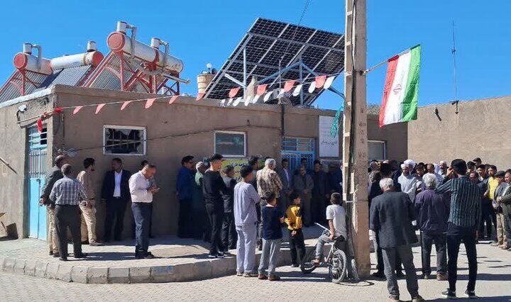 مه آبادی: افتتاح ۱۵ نیروگاه خورشیدی مقیاس کوچک روستایی در تربت‌جام