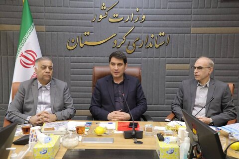 دعوت استاندار کردستان از سرمایه‌گذاران برای مشارکت در پروژه‌های توسعه‌ای