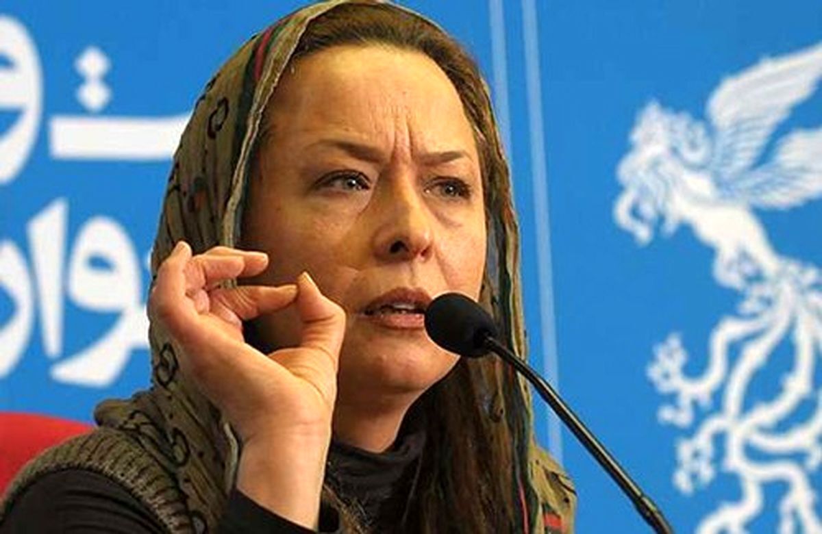 آزیتا حاجیان:  مسئولان درگیر بحران‌های بزرگ‌اند و کودک به حاشیه رفته است