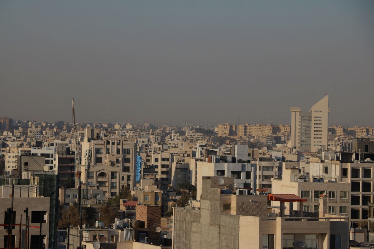 آلاینده‌ها آسمان مشهد را همچنان در انحصار خود دارند