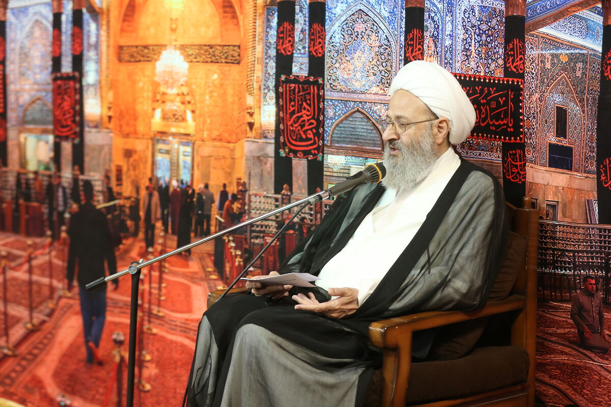 آیت الله فقیهی در دیدار جمعی از بانوان طلبه: ترویج عفاف و حجاب با محبّت و منطق مناسب، وظیفه بانوان طلبه است