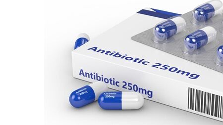 ویروس سرماخوردگی نیاز به آنتی‌بیوتیک ندارد