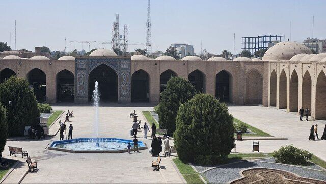 جزئیات پرونده جنجالی ساخت‌وساز در مجاورت میدان تاریخی گنجعلی‌خان کرمان