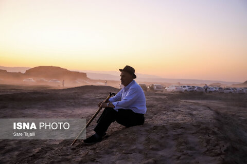 سومین ماراتن شب‌بیابان جهانی لوت در شهداد کرمان‌