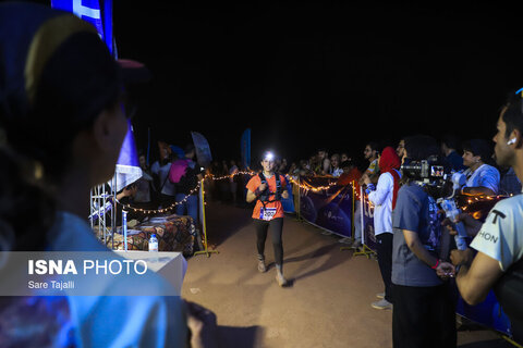 سومین ماراتن شب‌بیابان جهانی لوت در شهداد کرمان‌