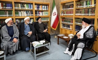 آیت‌الله علم‌الهدی: مهم‌ترین دغدغه مردم معیشت و مشکلات اقتصادی است