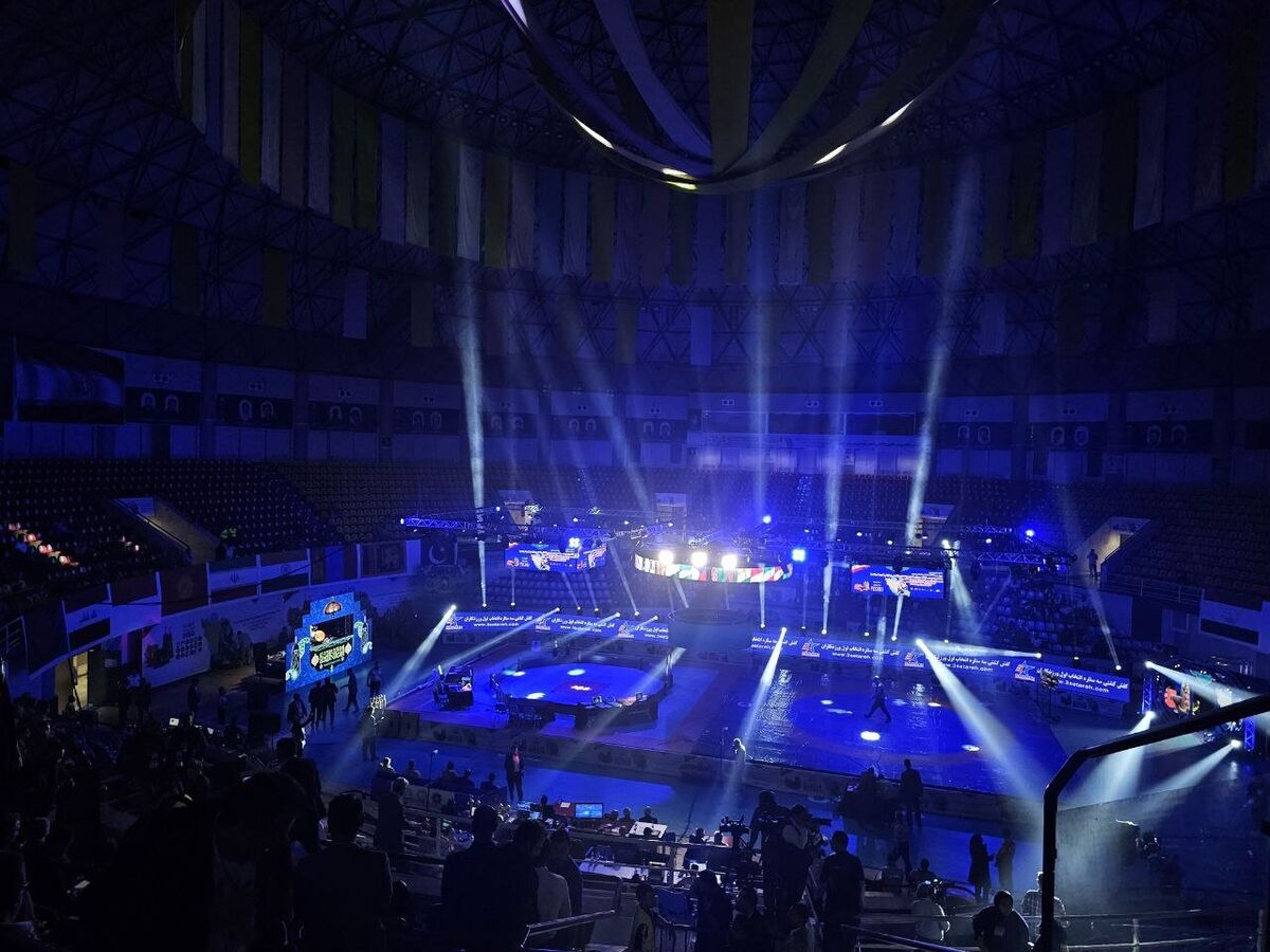 طلای آسیا بر گردن کشتی گیر مشهدی